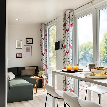 אתר קמפינג Eden