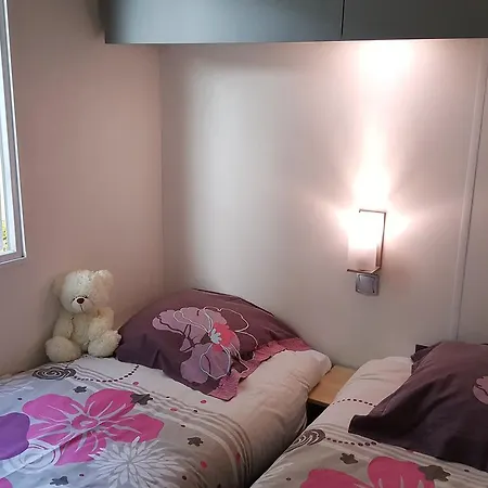 Kamp alanı Eden 4*